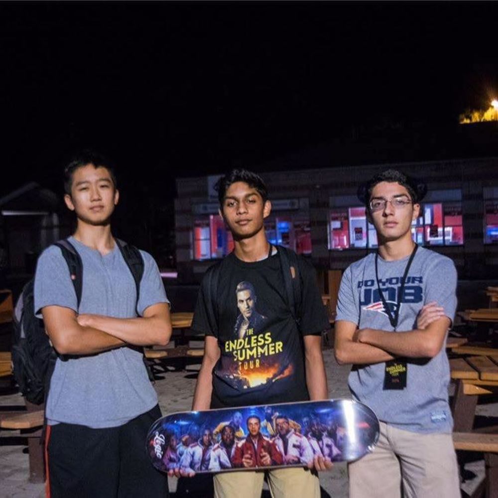 Meet your Posher, Ayaad